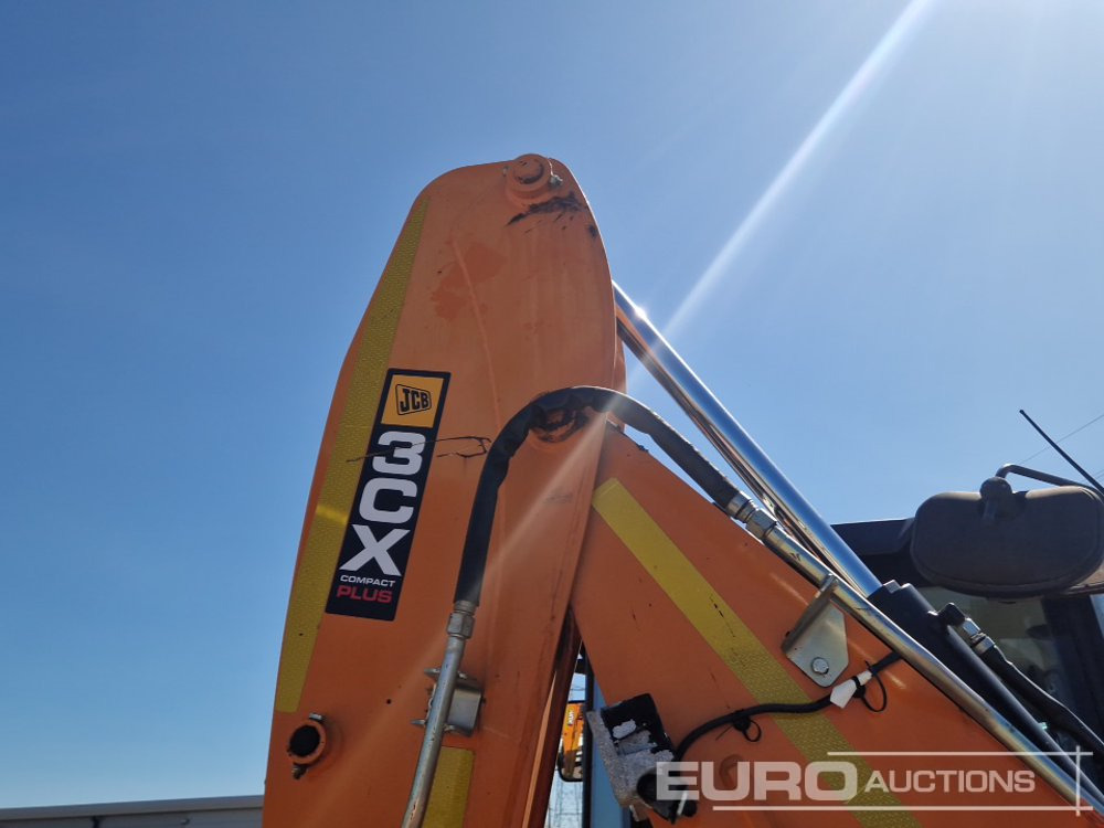 Екскаватор-навантажувач 2021 JCB  3CX: фото 30
