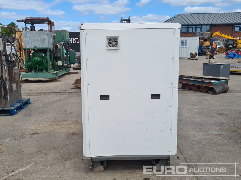 2021 Off Grid INGENIUM LX 30/60 - Електричний генератор: фото 4 2021 Off Grid INGENIUM LX 30/60 - Електричний генератор: фото 4