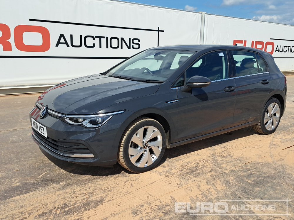2021 Volkswagen Golf - Легковий автомобіль: фото 1 2021 Volkswagen Golf - Легковий автомобіль: фото 1