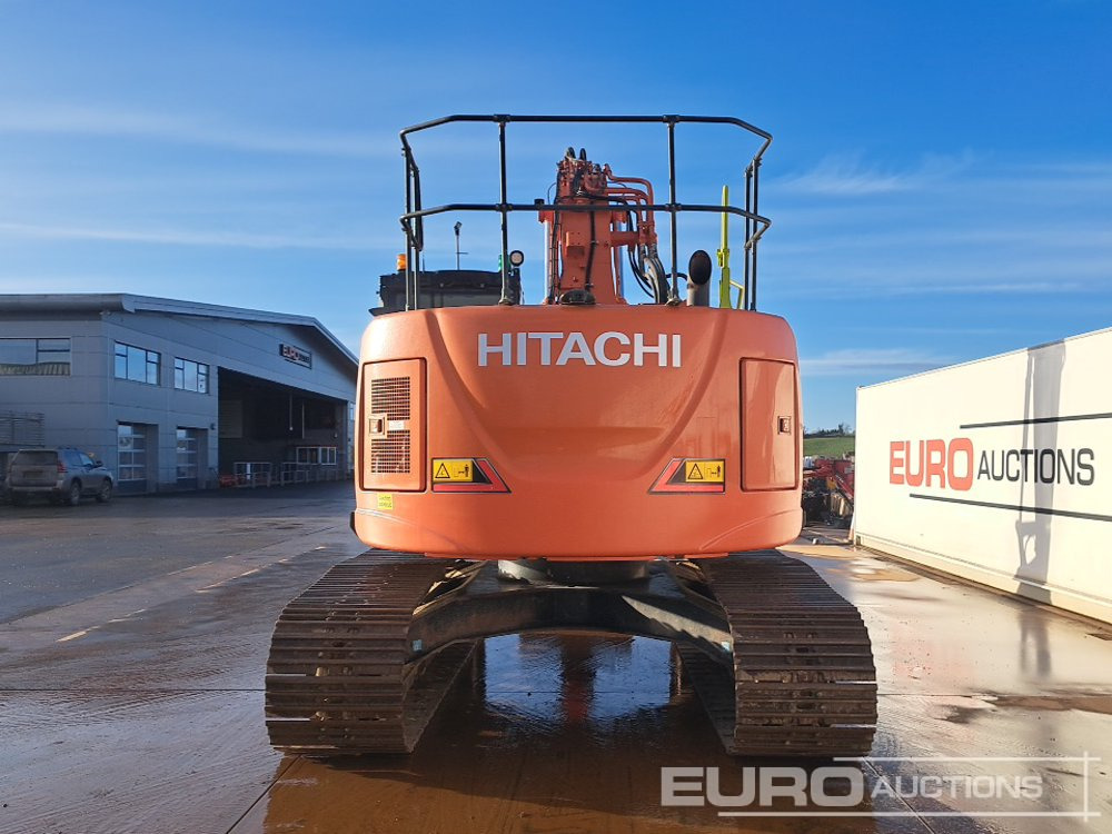 2022 Hitachi ZX225USLC-7 - Гусеничний екскаватор: фото 4 2022 Hitachi ZX225USLC-7 - Гусеничний екскаватор: фото 4