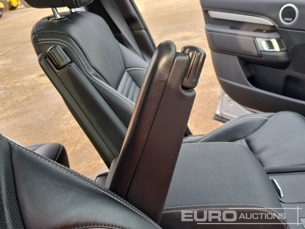 Позашляховик 2022 Land Rover Discovery: фото 38