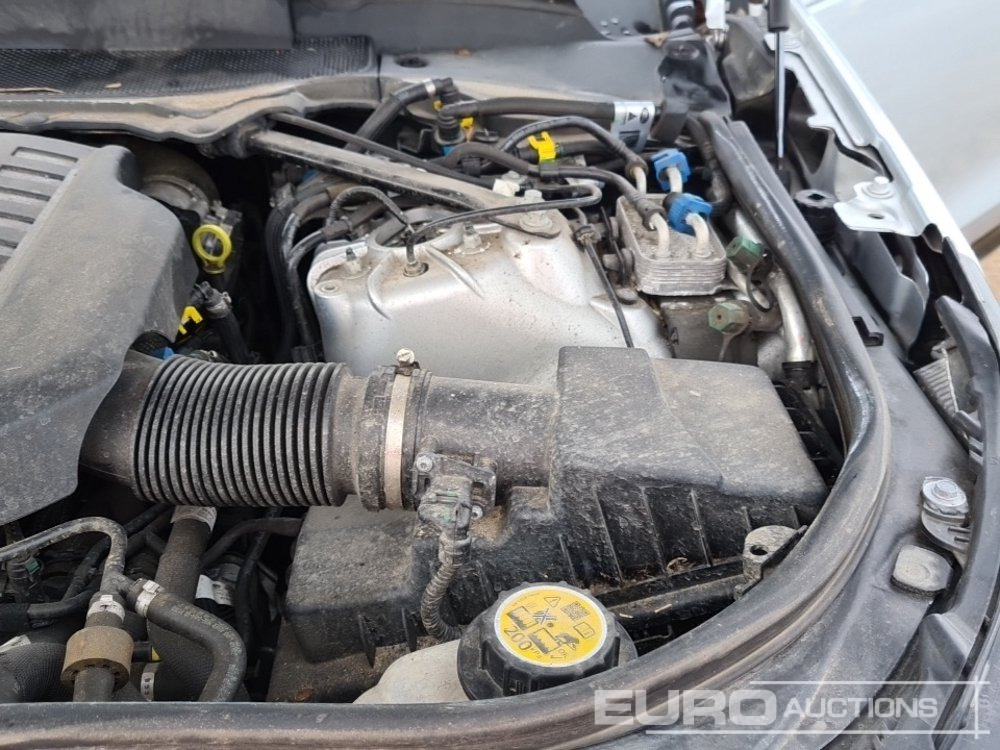 Позашляховик 2022 Land Rover Discovery: фото 15