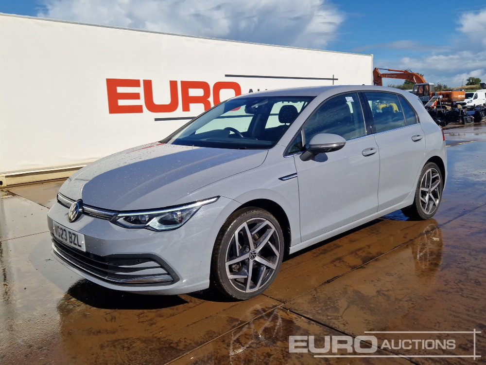 2023 Volkswagen Golf - Легковий автомобіль: фото 1 2023 Volkswagen Golf - Легковий автомобіль: фото 1