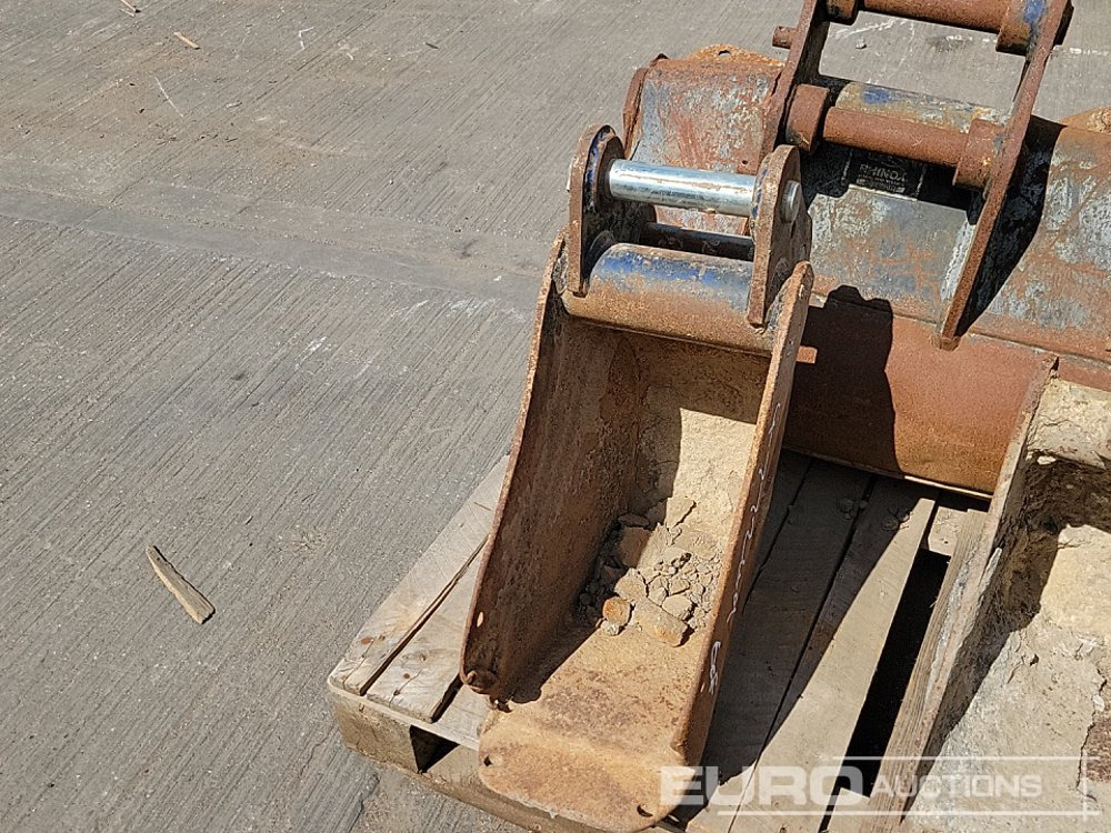 Ківш 24", 24", 12", 12", 10", 8" Digging Bucket 30-35mm Pin to suit Mini Excavator: фото 18