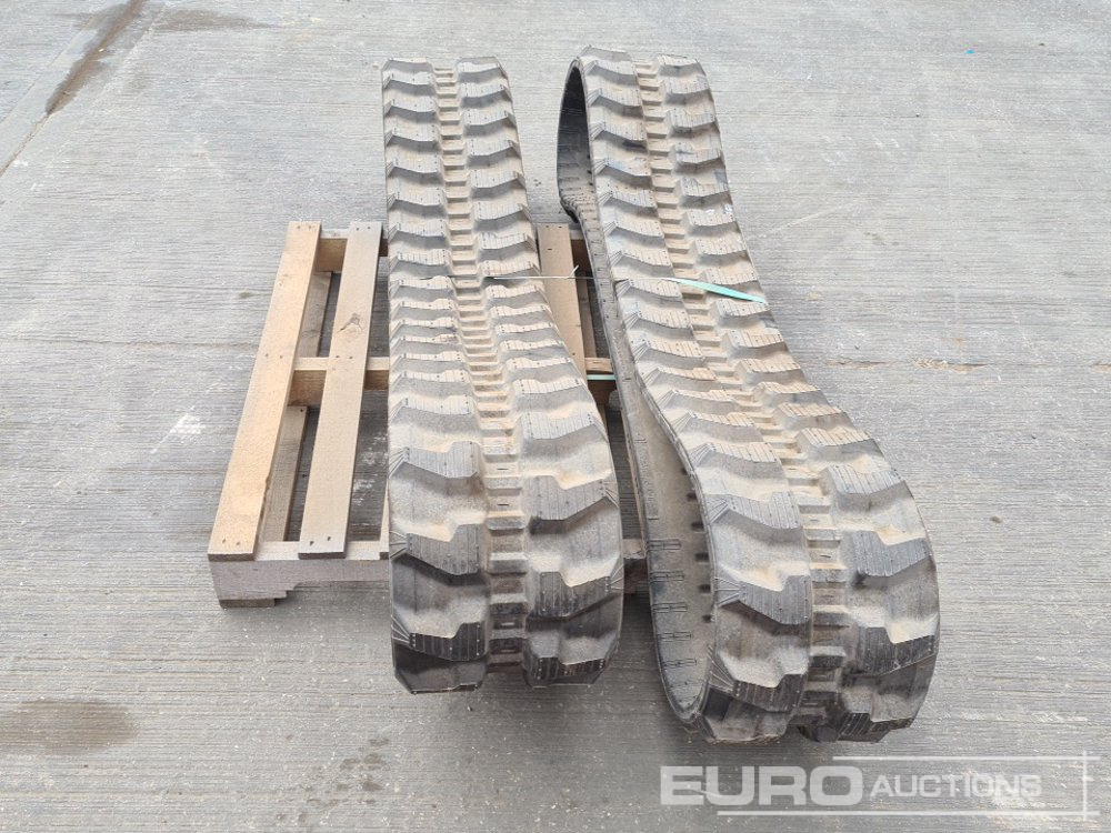 300 x 78 x 52.5 Rubber Tracks (2 of) - Гусениці в категорії Будівельна техніка: фото 4 300 x 78 x 52.5 Rubber Tracks (2 of) - Гусениці в категорії Будівельна техніка: фото 4