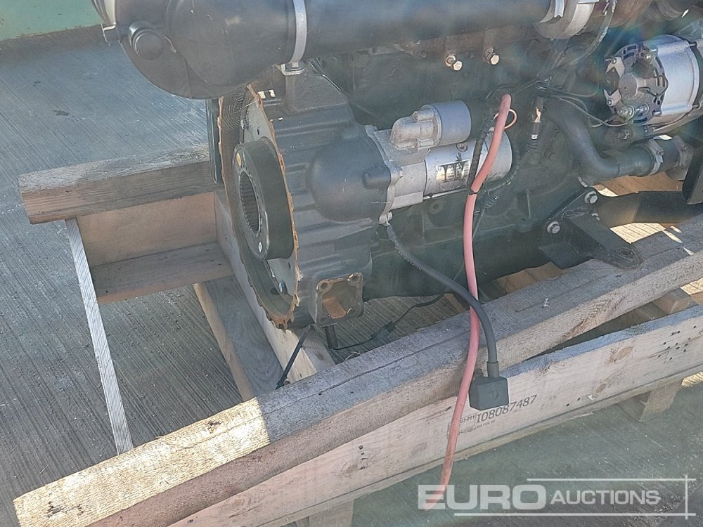 Двигун 4 Cylinder Engine: фото 15