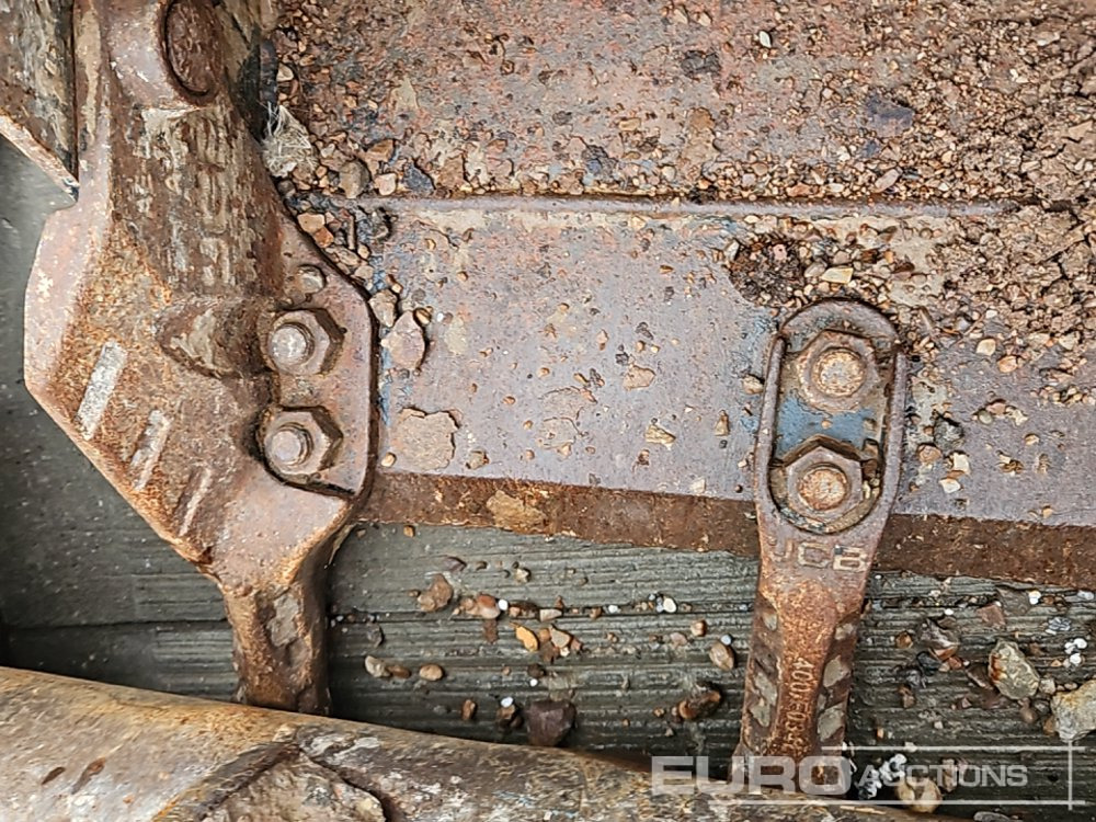 Ківш 48" Ditching, 32", 24", 12" Digging Bucket 40-45mm Pin to suit Mini-6 Ton Excavator: фото 27