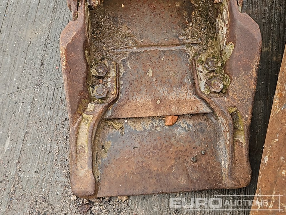 Ківш 48" Ditching, 32", 24", 12" Digging Bucket 40-45mm Pin to suit Mini-6 Ton Excavator: фото 22