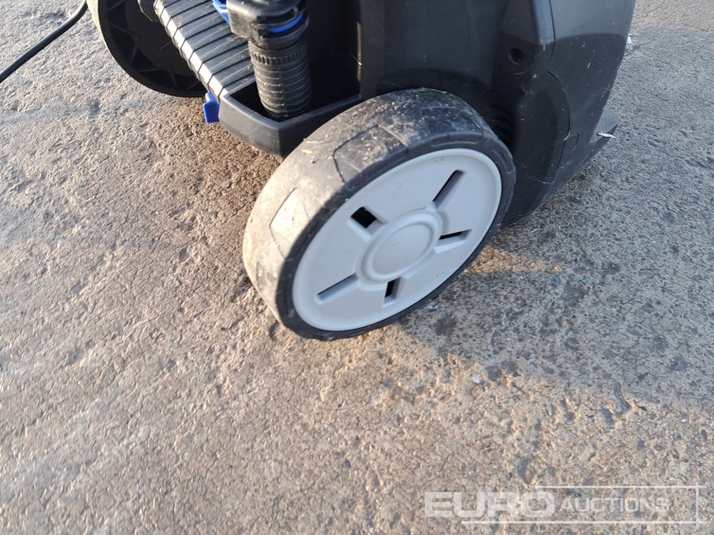 AR Clean Blue 240 Volt Pressure Washer - Мийка високого тиску: фото 5 AR Clean Blue 240 Volt Pressure Washer - Мийка високого тиску: фото 5