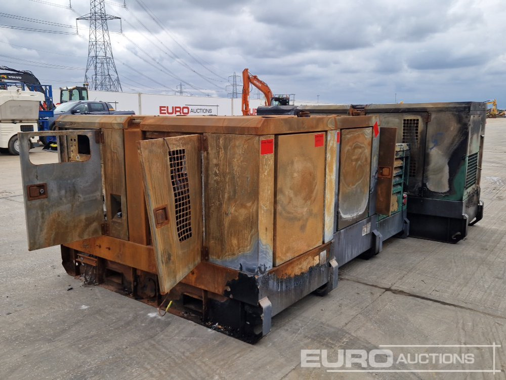 Atlas Copco QAS100 Generator, 4 Cylinder Engine, QAS60 ST3 60kVA Generator, 4 Cylinder Engine (2 of), QAS40 Generator, 4 Cylinder Engine (Fire Damage) - Електричний генератор: фото 5 Atlas Copco QAS100 Generator, 4 Cylinder Engine, QAS60 ST3 60kVA Generator, 4 Cylinder Engine (2 of), QAS40 Generator, 4 Cylinder Engine (Fire Damage) - Електричний генератор: фото 5