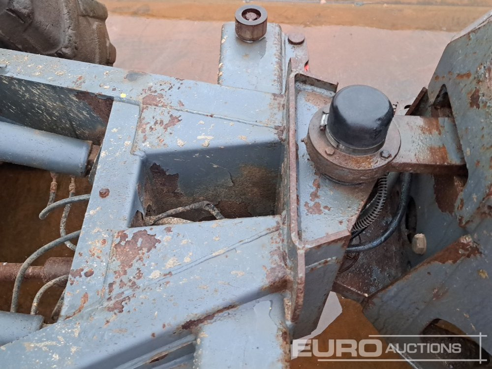 Міні-самоскид Benford 6 Ton: фото 35