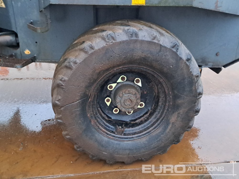 Міні-самоскид Benford 6 Ton: фото 6