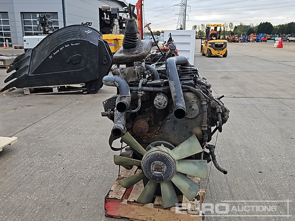 DAF 6 Cylinder Engine, Gearbox - Двигун: фото 4 DAF 6 Cylinder Engine, Gearbox - Двигун: фото 4