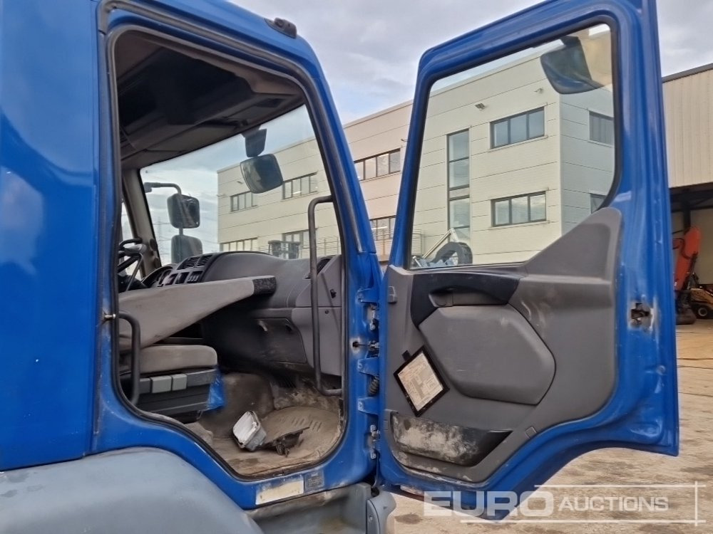 Підмітально-прибиральна машина DAF LF55.160: фото 26