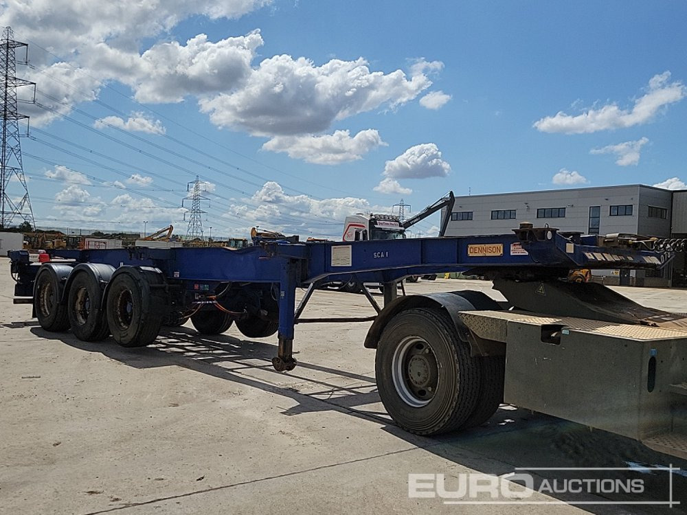 Бортовий напівпричіп/ Платформа Dennison Trailers Tri Axle Skelton Trailer, Lift Axle: фото 7