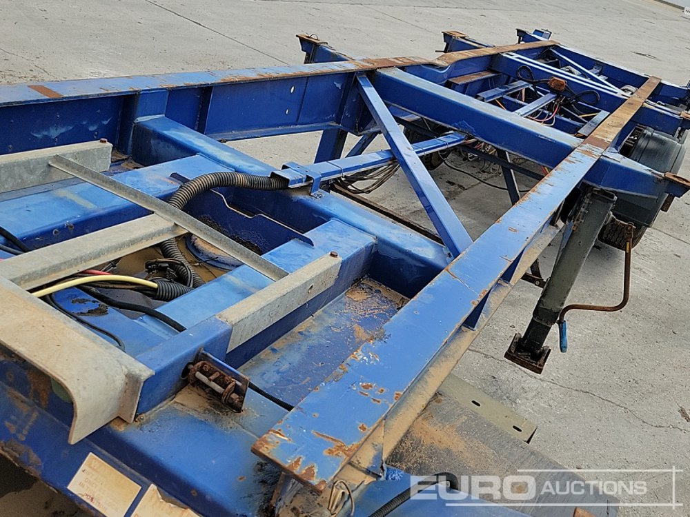 Бортовий напівпричіп/ Платформа Dennison Trailers Tri Axle Skelton Trailer, Lift Axle: фото 33