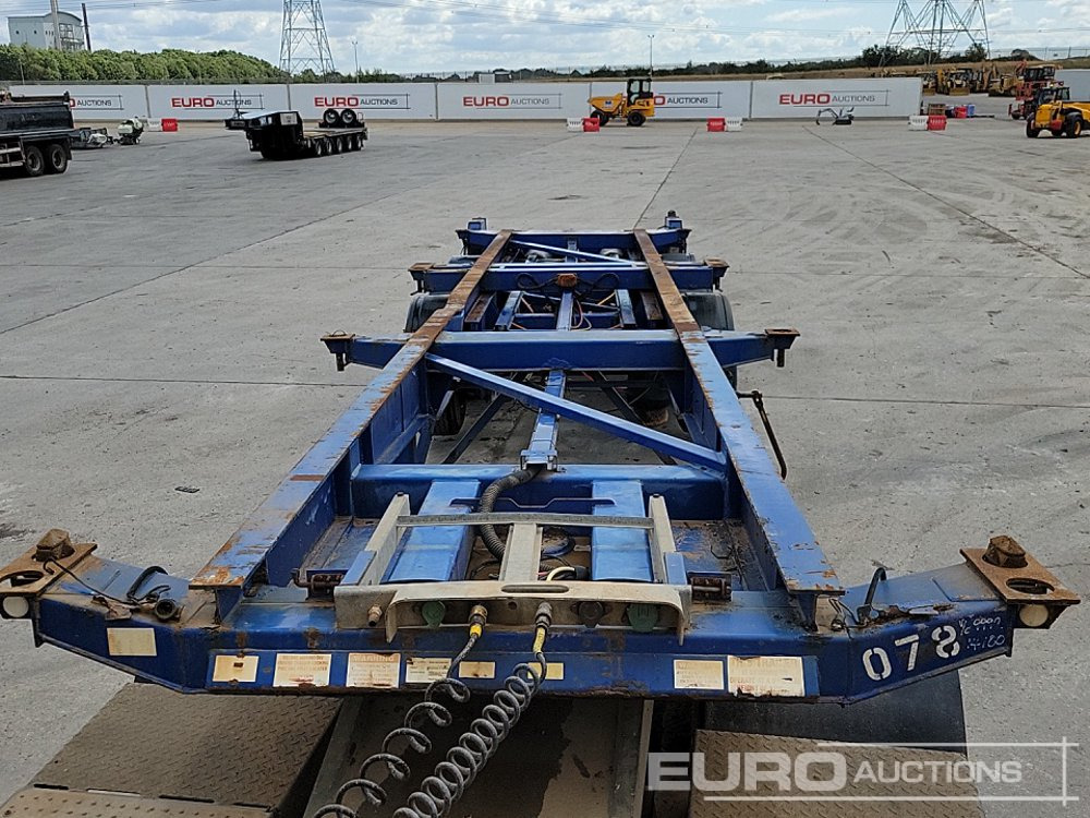 Бортовий напівпричіп/ Платформа Dennison Trailers Tri Axle Skelton Trailer, Lift Axle: фото 8