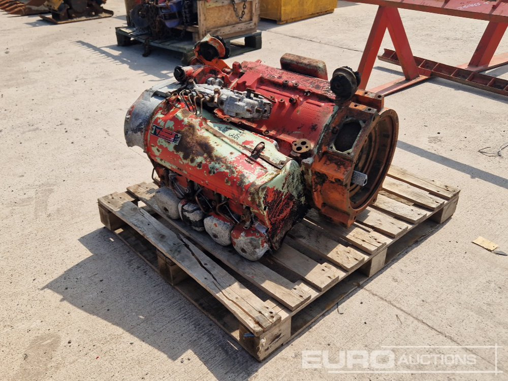 Deutz 4 Cylinder Diesel Engine - Двигун: фото 1 Deutz 4 Cylinder Diesel Engine - Двигун: фото 1