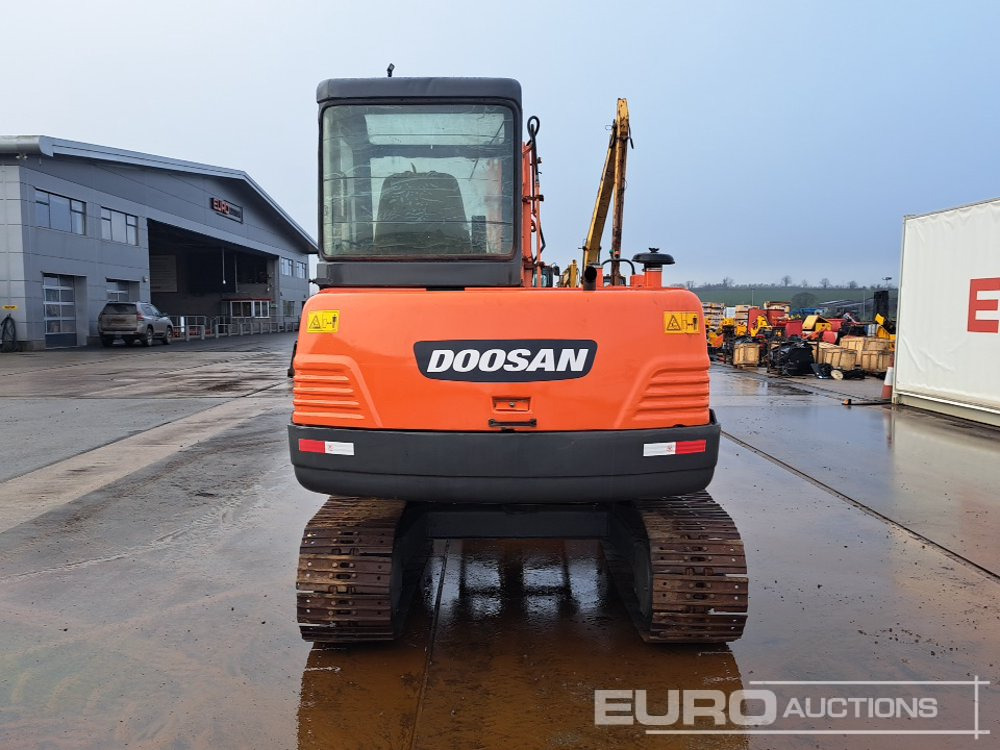 Doosan DH55-V - Міні-екскаватор: фото 4 Doosan DH55-V - Міні-екскаватор: фото 4