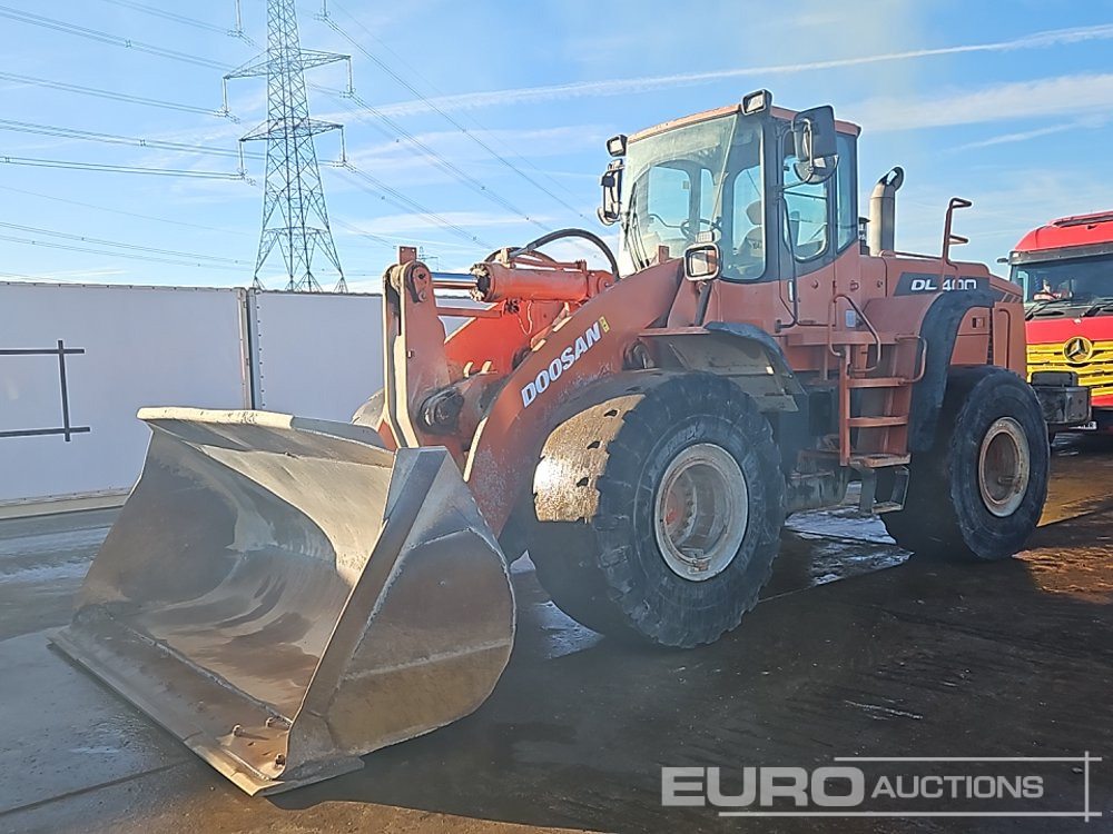 Doosan DL400 - Колісний навантажувач: фото 1 Doosan DL400 - Колісний навантажувач: фото 1