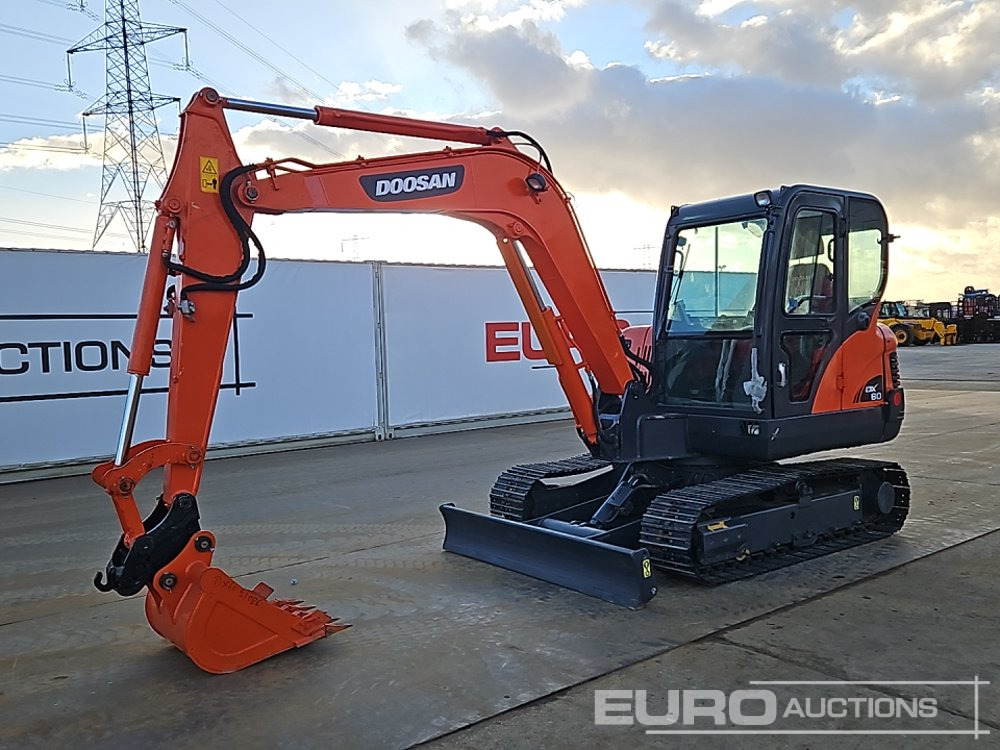 Doosan DX60 - Міні-екскаватор: фото 1 Doosan DX60 - Міні-екскаватор: фото 1