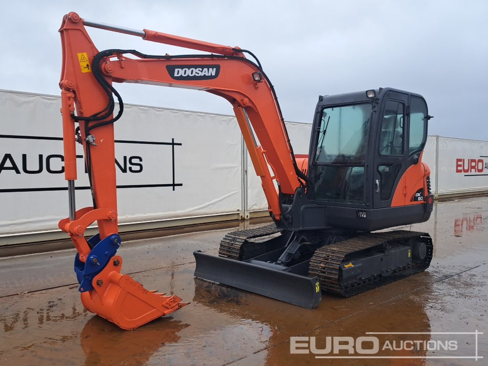 Doosan DX60 - Міні-екскаватор: фото 1 Doosan DX60 - Міні-екскаватор: фото 1