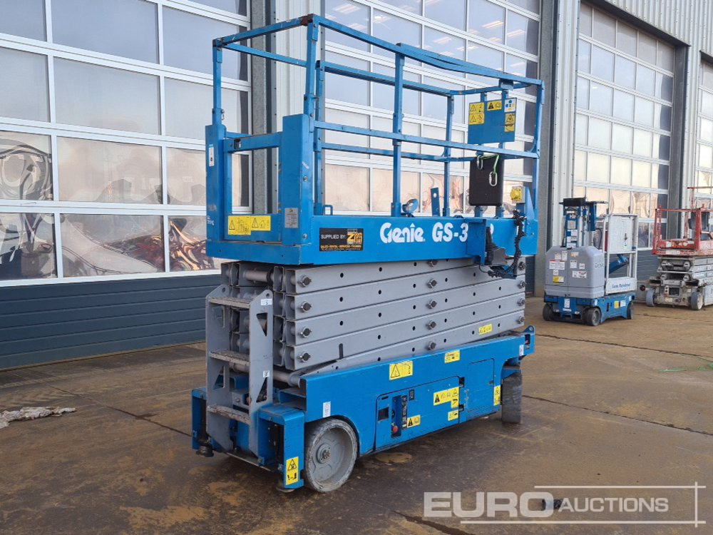 Genie GS3232 - Підйомник: фото 1 Genie GS3232 - Підйомник: фото 1