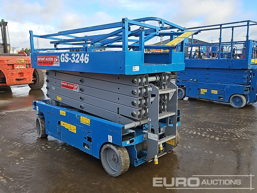 Genie GS3246 - Підйомник: фото 3 Genie GS3246 - Підйомник: фото 3