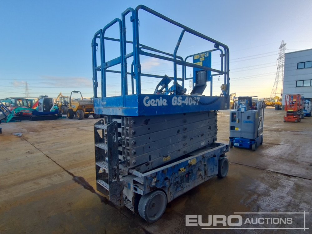 Genie GS4047 - Підйомник: фото 5 Genie GS4047 - Підйомник: фото 5