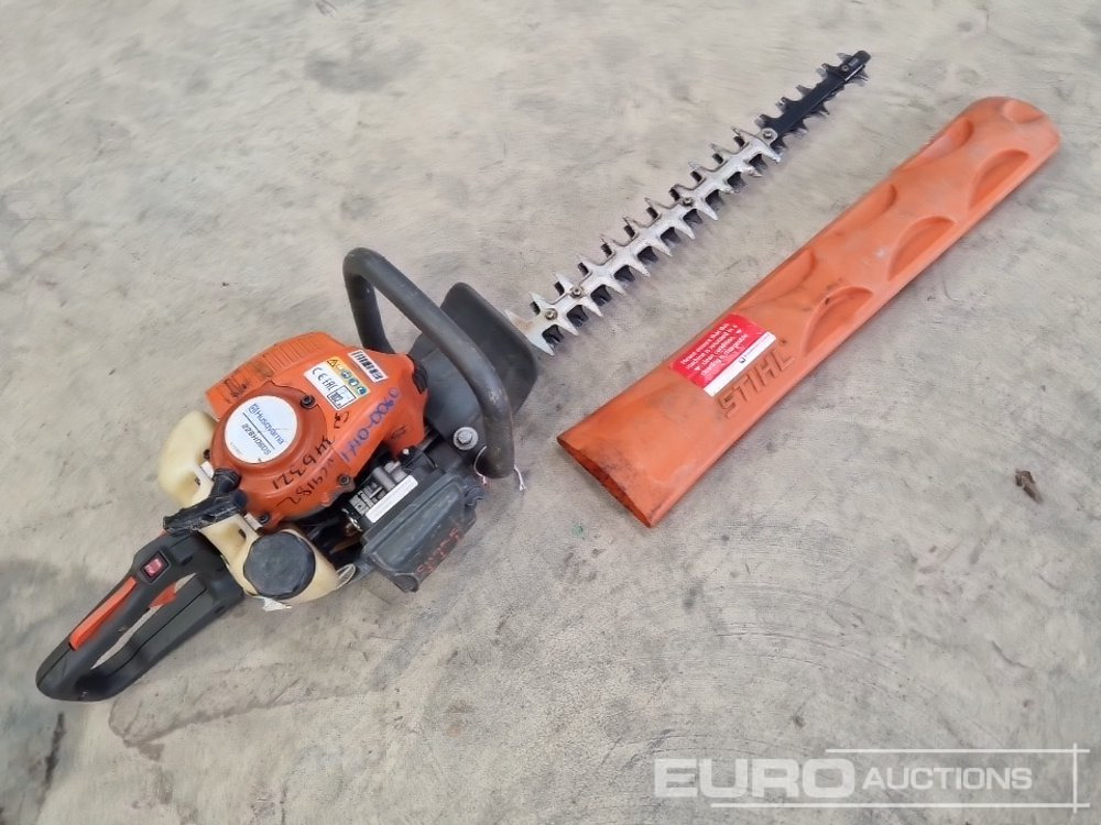 Husqvarna 226HD60S Petrol Hedge Trimmer - Будівельне обладнання: фото 5 Husqvarna 226HD60S Petrol Hedge Trimmer - Будівельне обладнання: фото 5