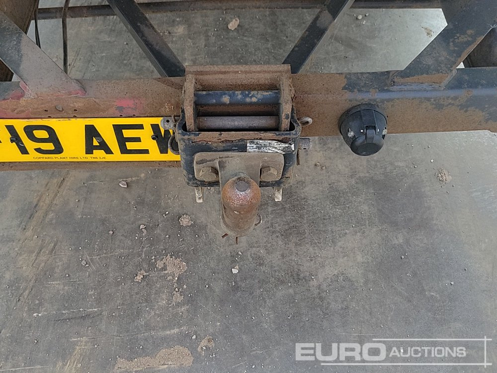 Легка бортова вантажівка Iveco 35-140: фото 16