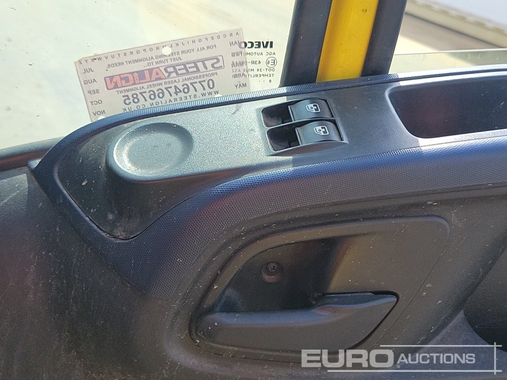 Легка бортова вантажівка Iveco 35-140: фото 48