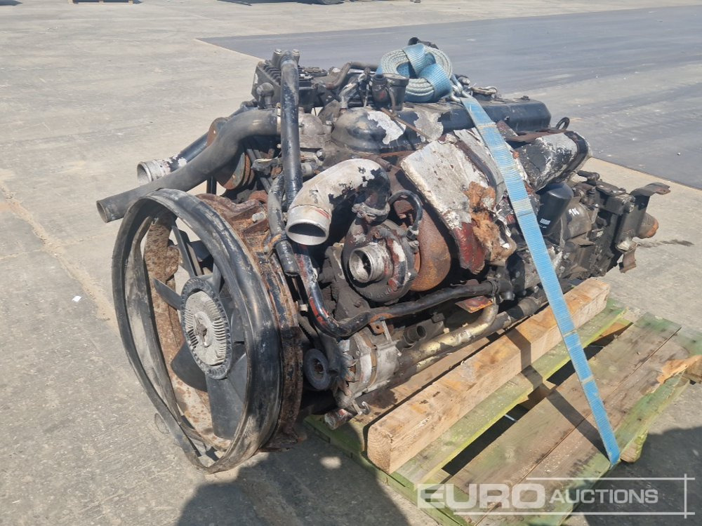 Iveco 6 Cylinder Engine, Gearbox - Двигун: фото 1 Iveco 6 Cylinder Engine, Gearbox - Двигун: фото 1