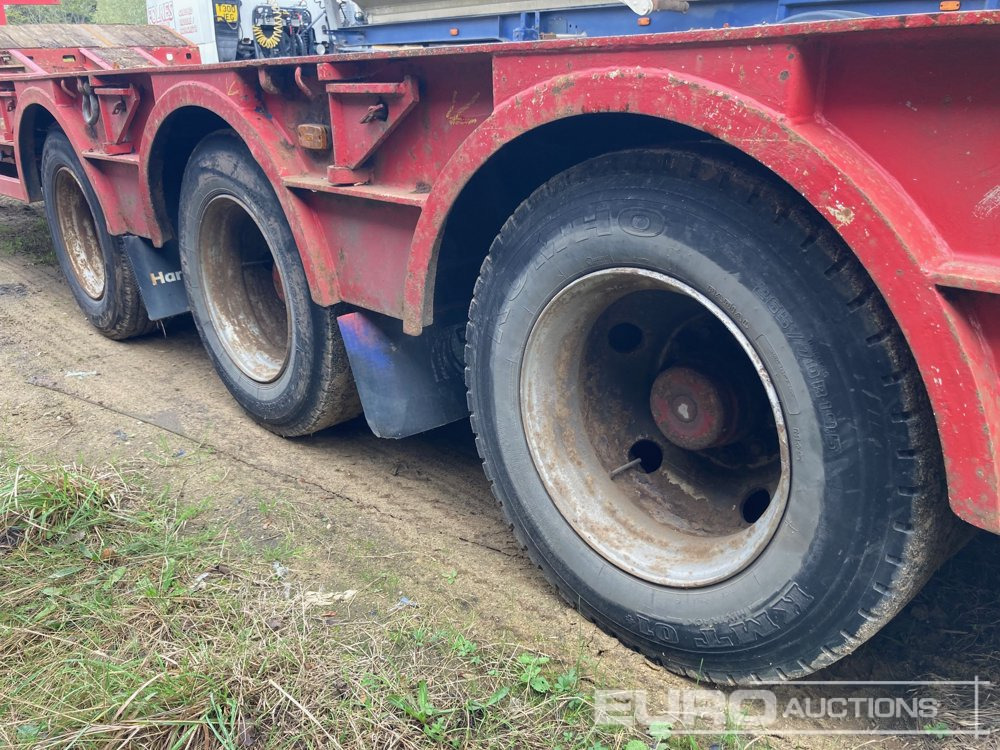 King GTS44-3 - Низькорамна платформа напівпричіп: фото 5 King GTS44-3 - Низькорамна платформа напівпричіп: фото 5