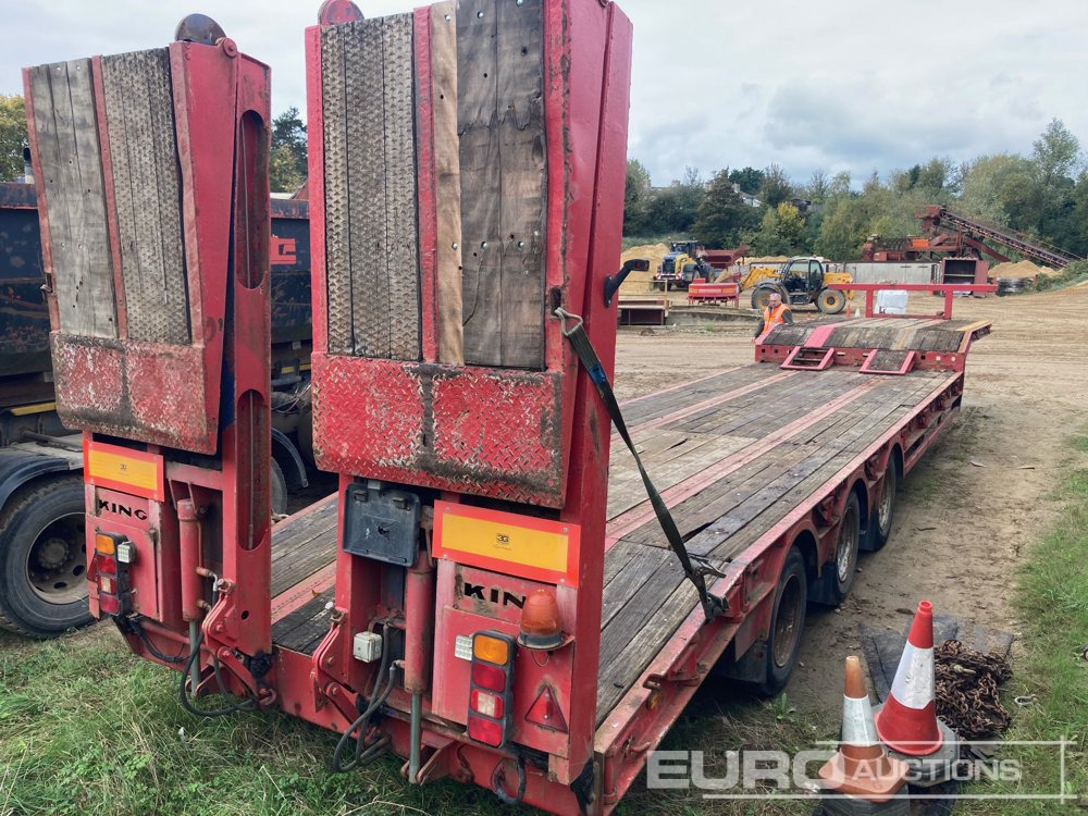 King GTS44-3 - Низькорамна платформа напівпричіп: фото 3 King GTS44-3 - Низькорамна платформа напівпричіп: фото 3