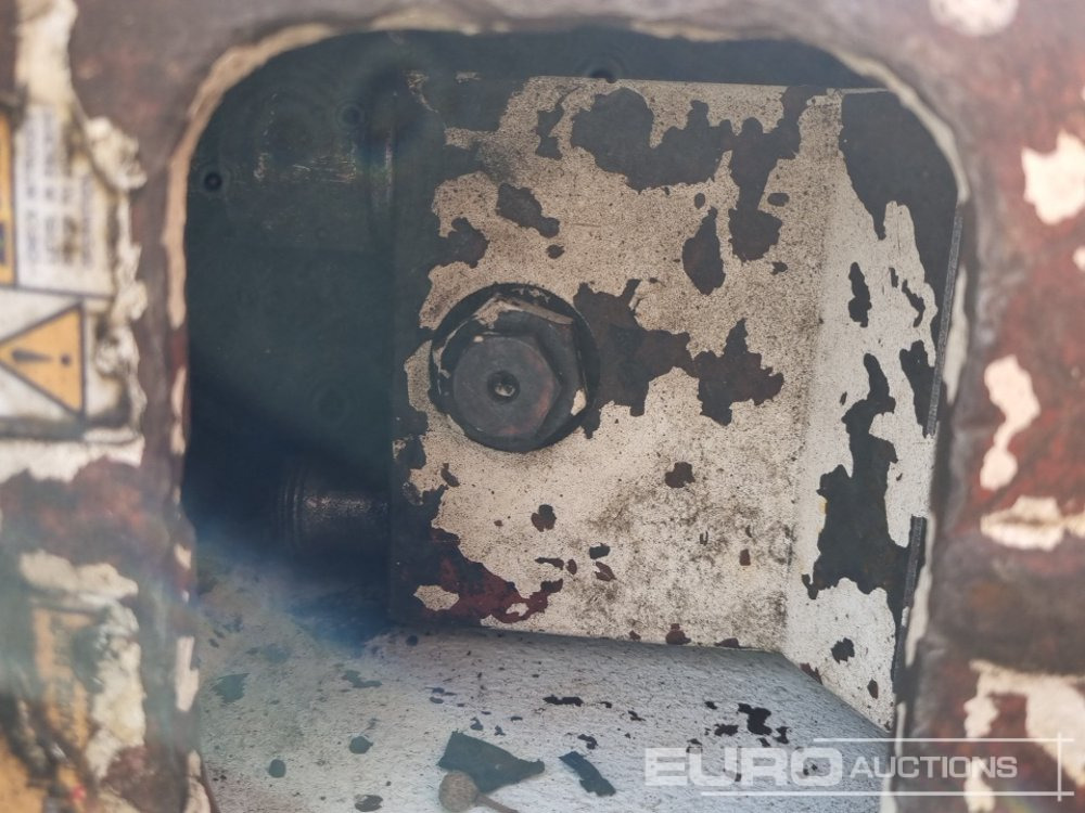 Гідравлічний молот Komac Hydraulic Breaker 35mm Pin to suit Mini Excavator: фото 12