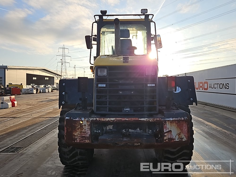 Komatsu WA200-5 - Колісний навантажувач: фото 4 Komatsu WA200-5 - Колісний навантажувач: фото 4