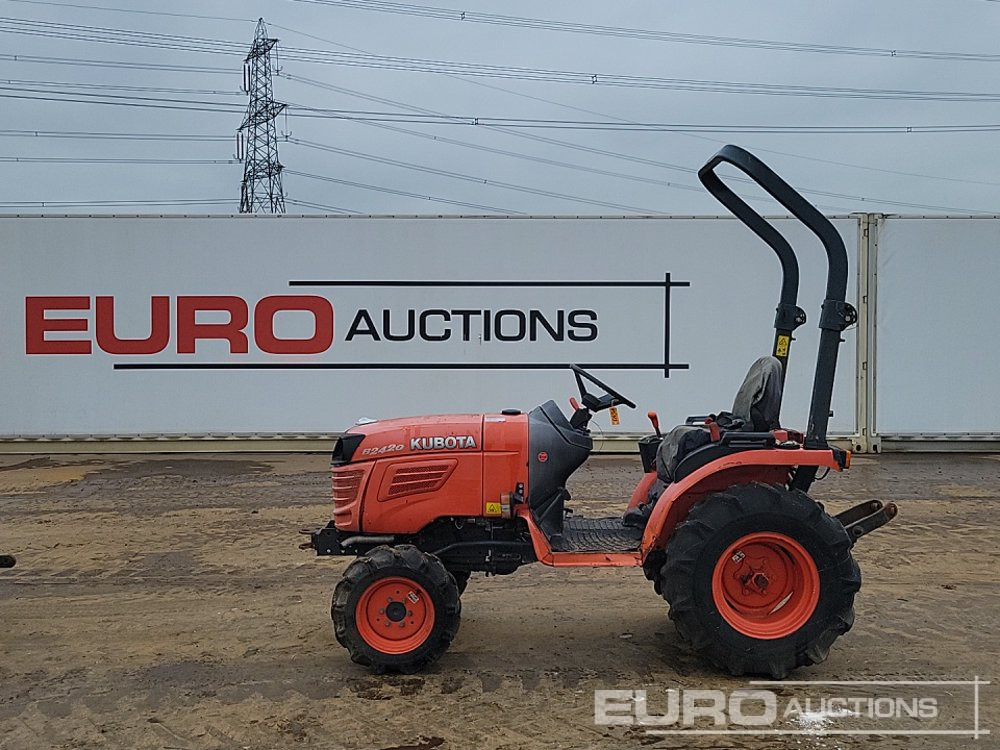 Kubota B2420 - Мінітрактор: фото 2 Kubota B2420 - Мінітрактор: фото 2