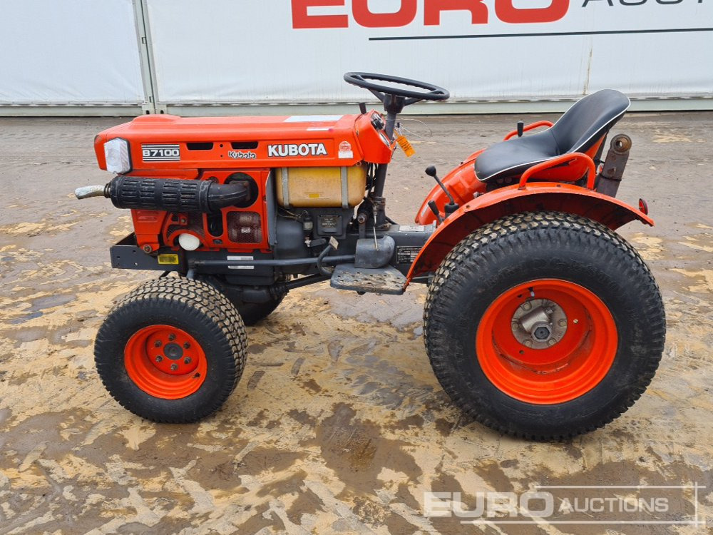 Kubota B7100D - Мінітрактор: фото 2 Kubota B7100D - Мінітрактор: фото 2
