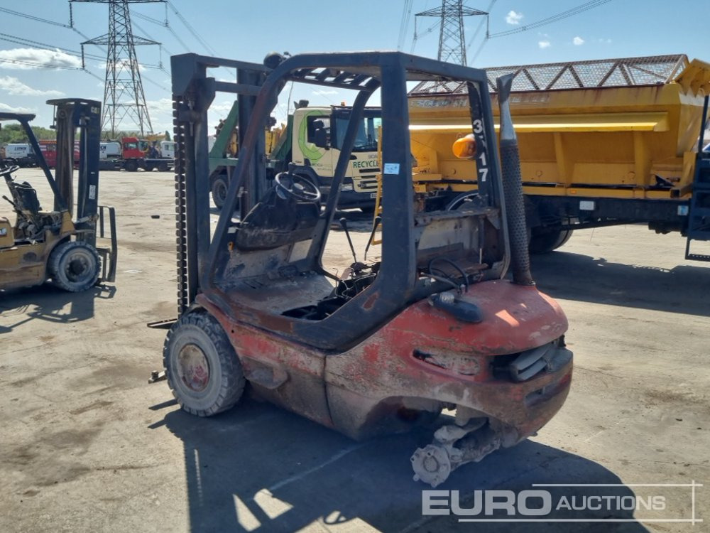 Linde H25D - Дизельний навантажувач: фото 3 Linde H25D - Дизельний навантажувач: фото 3
