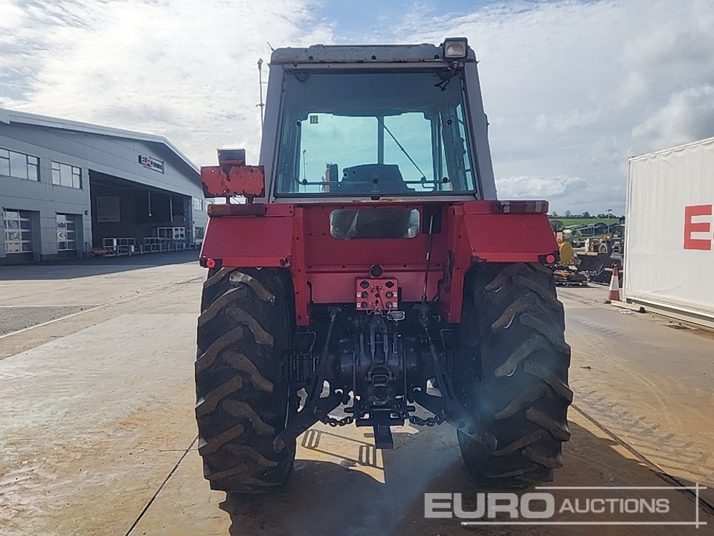 Massey Ferguson 690 - Трактор: фото 4 Massey Ferguson 690 - Трактор: фото 4