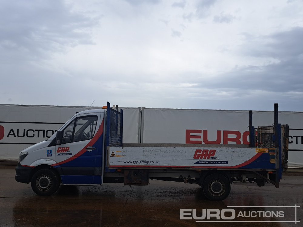 Mercedes Sprinter - Легка бортова вантажівка: фото 2 Mercedes Sprinter - Легка бортова вантажівка: фото 2