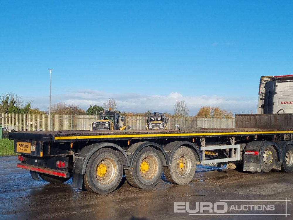 Montracon Tri Axle Flatbed Trailer, Twist Locks - Бортовий напівпричіп/ Платформа: фото 5 Montracon Tri Axle Flatbed Trailer, Twist Locks - Бортовий напівпричіп/ Платформа: фото 5