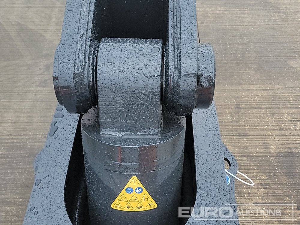 Навісне обладнання в категорії Екскаватори Unused 2025 Mustang RH16: фото 13