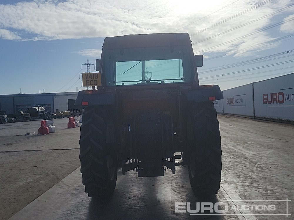 New Holland 100-90 - Трактор: фото 4 New Holland 100-90 - Трактор: фото 4