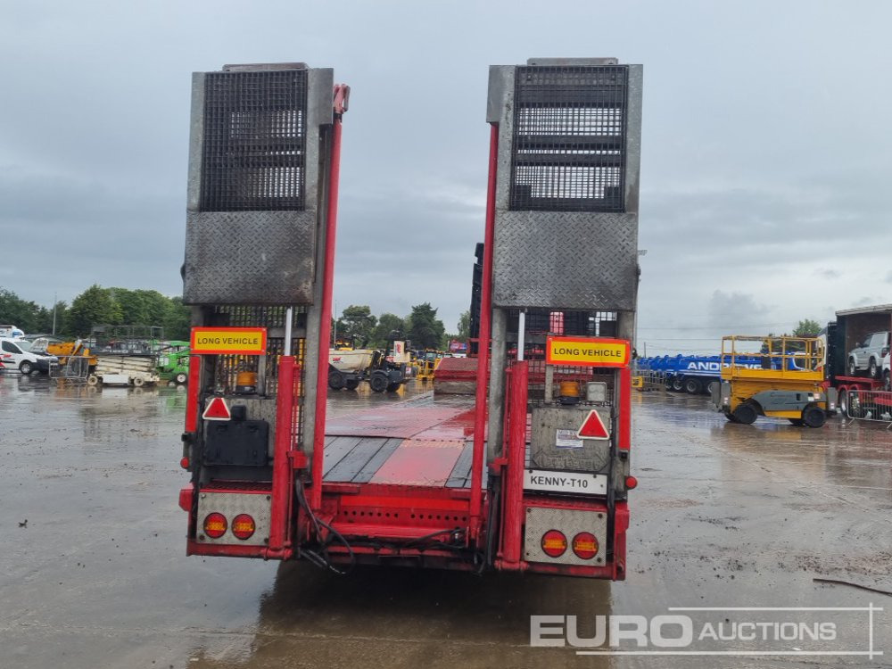 Nooteboom Tri Axle Stepframe Low Loader Trailer, Rear Steer, Hydraulic Fliptoe Ramps, Winch - Низькорамна платформа напівпричіп: фото 4 Nooteboom Tri Axle Stepframe Low Loader Trailer, Rear Steer, Hydraulic Fliptoe Ramps, Winch - Низькорамна платформа напівпричіп: фото 4