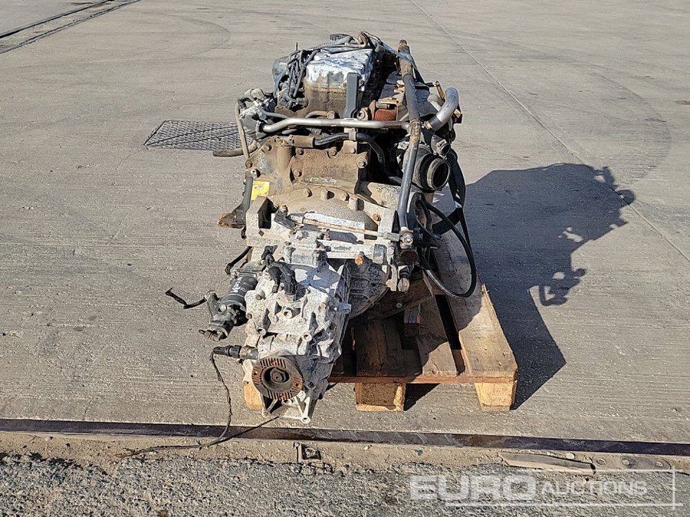 Paccar 4 Cylinder Engine, Gearbox - Двигун: фото 4 Paccar 4 Cylinder Engine, Gearbox - Двигун: фото 4