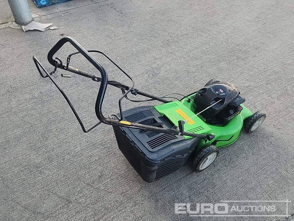 Petrol Lawn Mower, Briggs & Stratton Engine - Обладнання для гаражів/ Майстерень: фото 3 Petrol Lawn Mower, Briggs & Stratton Engine - Обладнання для гаражів/ Майстерень: фото 3