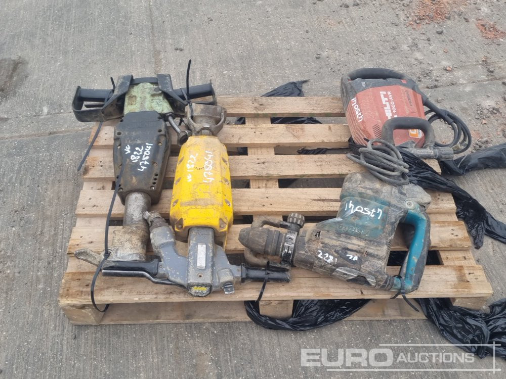 Pneumatic Hand Held Breaker (2 of), 110Volt Makita AVT Hammer Drill, 110Volt Hilti TE1000 AVR Hand Held Breaker - Асфальтоукладальна машина: фото 2 Pneumatic Hand Held Breaker (2 of), 110Volt Makita AVT Hammer Drill, 110Volt Hilti TE1000 AVR Hand Held Breaker - Асфальтоукладальна машина: фото 2