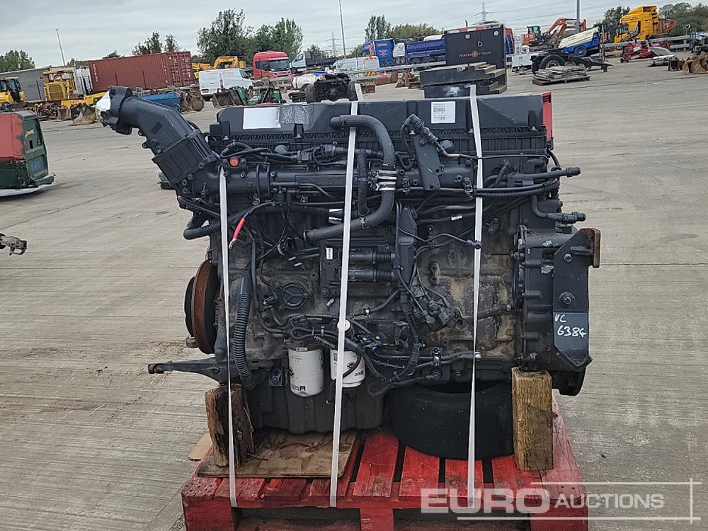 Renault 6 Cylinder Engine - Двигун: фото 2 Renault 6 Cylinder Engine - Двигун: фото 2